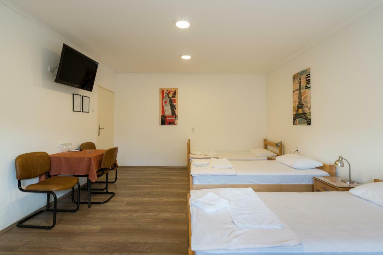 Rooms Gat Szabadka Kültér fotó